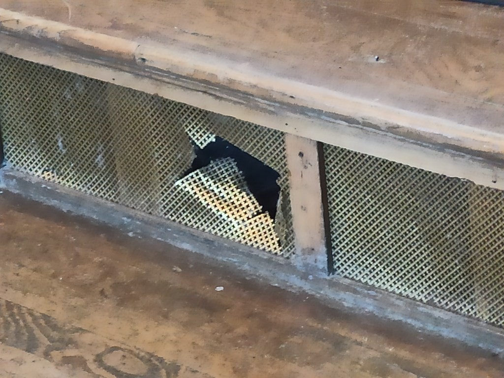 How our brokenness reflects His&nbsp;light